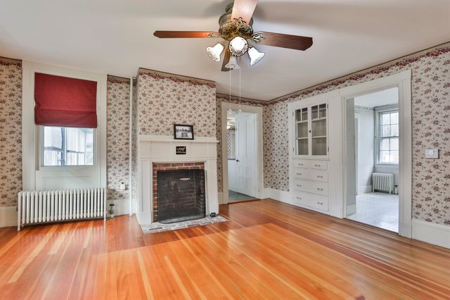 450 Weare Road, New Boston, NH 03070