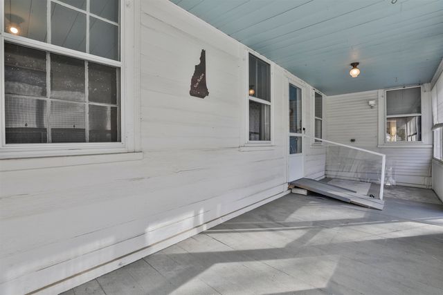 450 Weare Road, New Boston, NH 03070