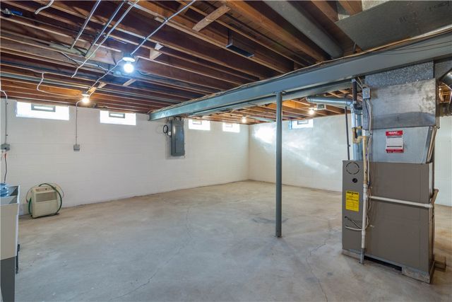 60 Stoddard Drive, Henrietta, NY 14467