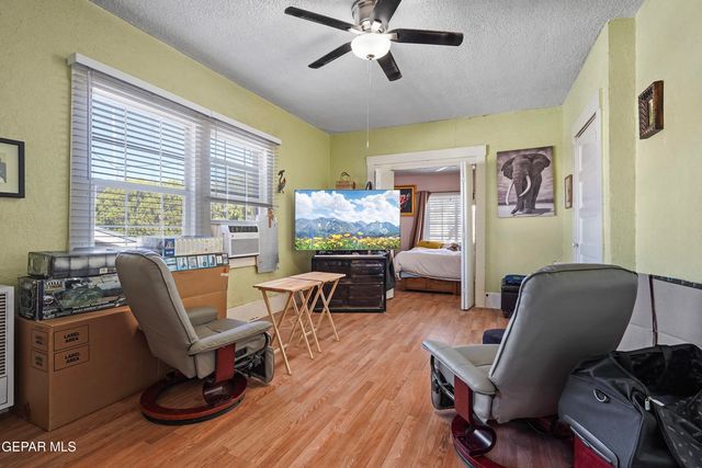 1307 N Ochoa Street, El Paso, TX 79902