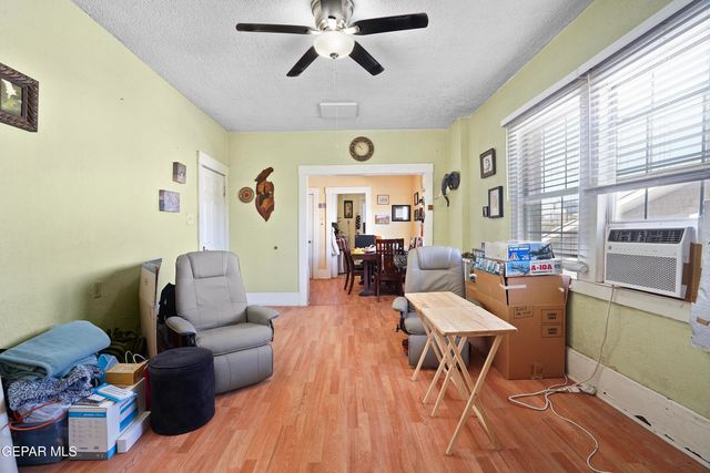 1307 N Ochoa Street, El Paso, TX 79902