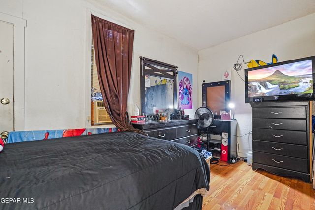 1307 N Ochoa Street, El Paso, TX 79902