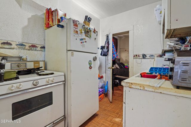 1307 N Ochoa Street, El Paso, TX 79902