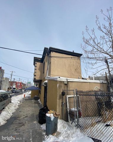 1554 W OAKDALE ST, Philadelphia, PA 19132