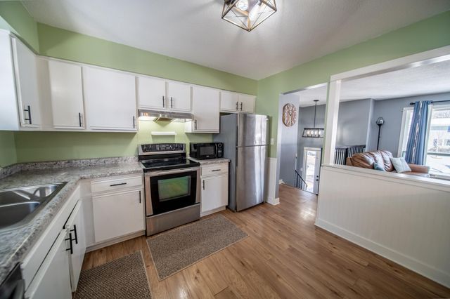 4024 3rd Street NW, Rochester, MN 55901