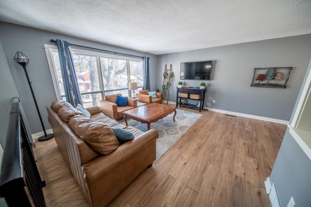 4024 3rd Street NW, Rochester, MN 55901