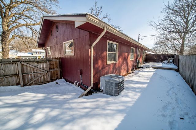 4024 3rd Street NW, Rochester, MN 55901