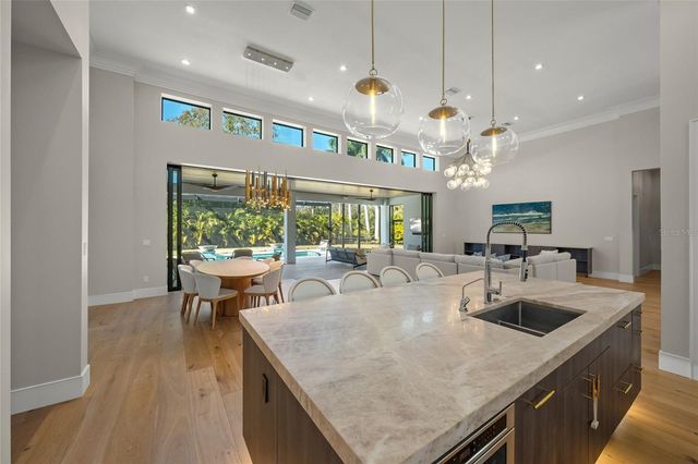 4050 CAMINO REAL, Sarasota, FL 34231