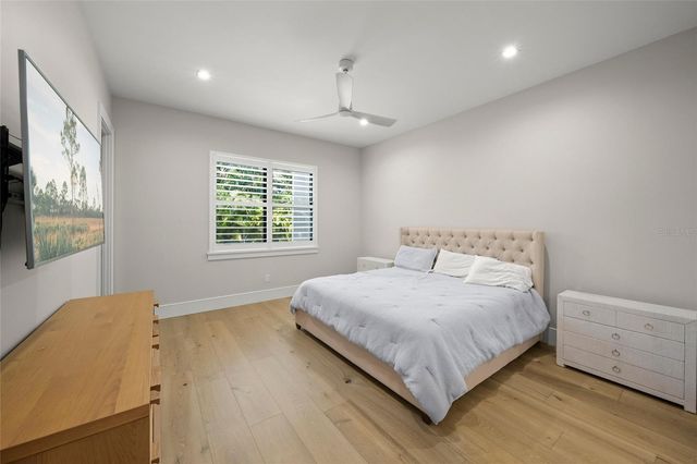 4050 CAMINO REAL, Sarasota, FL 34231