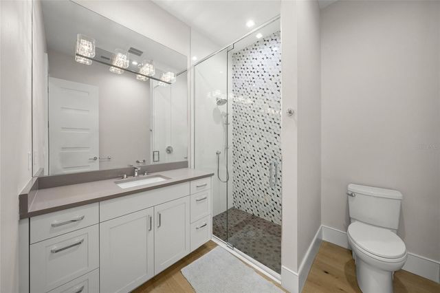 4050 CAMINO REAL, Sarasota, FL 34231