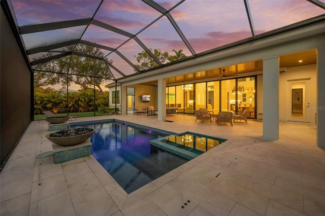 4050 CAMINO REAL, Sarasota, FL 34231