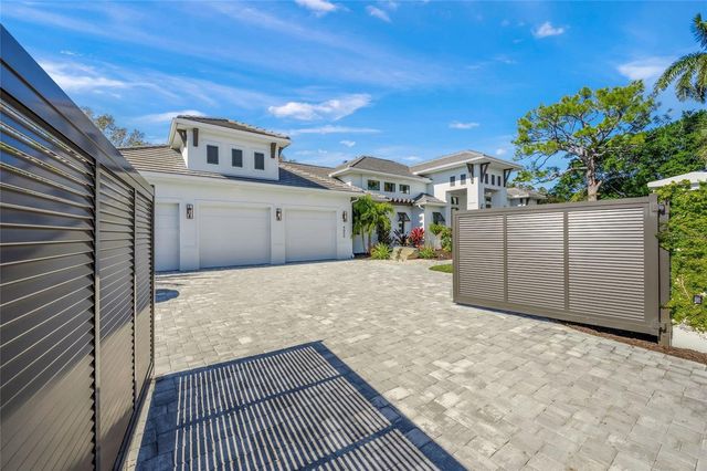 4050 CAMINO REAL, Sarasota, FL 34231