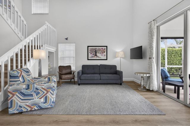 10726 Pelican Drive, Wellington, FL 33414