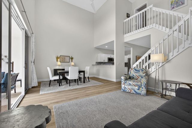 10726 Pelican Drive, Wellington, FL 33414