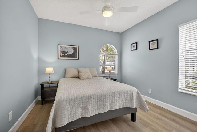 10726 Pelican Drive, Wellington, FL 33414