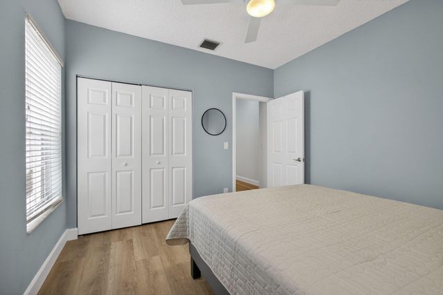 10726 Pelican Drive, Wellington, FL 33414