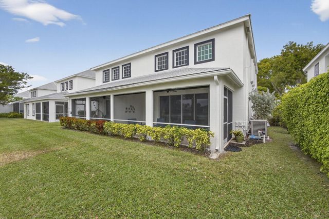 10726 Pelican Drive, Wellington, FL 33414