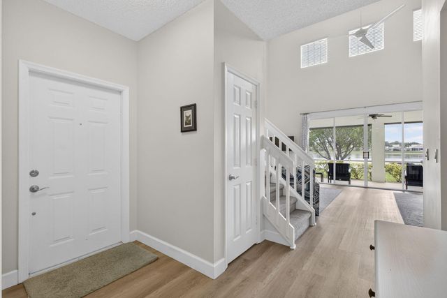 10726 Pelican Drive, Wellington, FL 33414