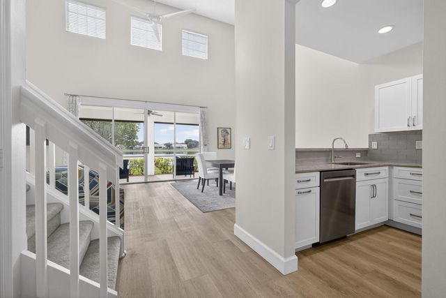 10726 Pelican Drive, Wellington, FL 33414