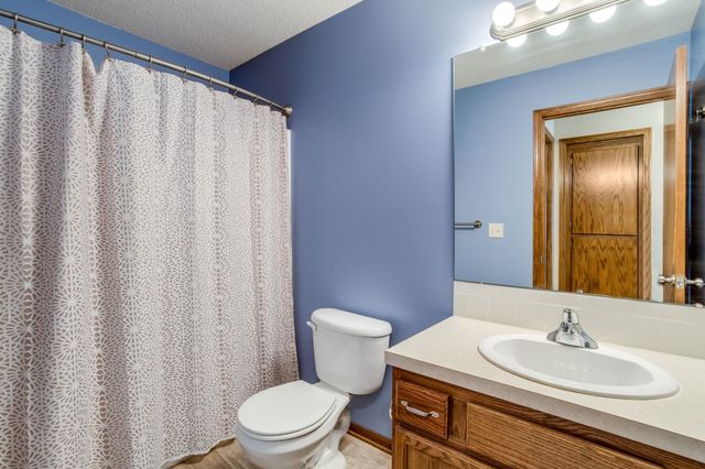 5123 N Osprey Circle, Wichita, KS 67219