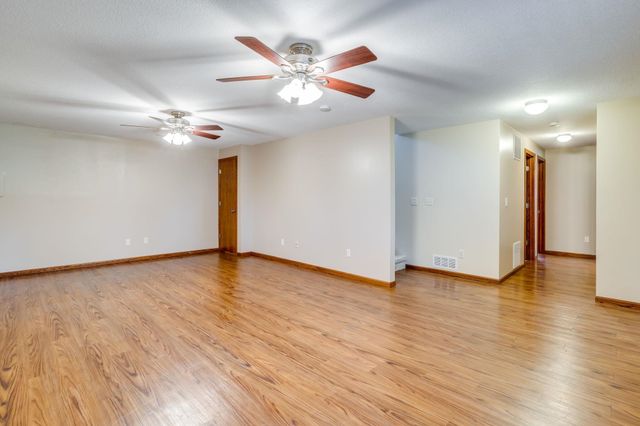 5123 N Osprey Circle, Wichita, KS 67219