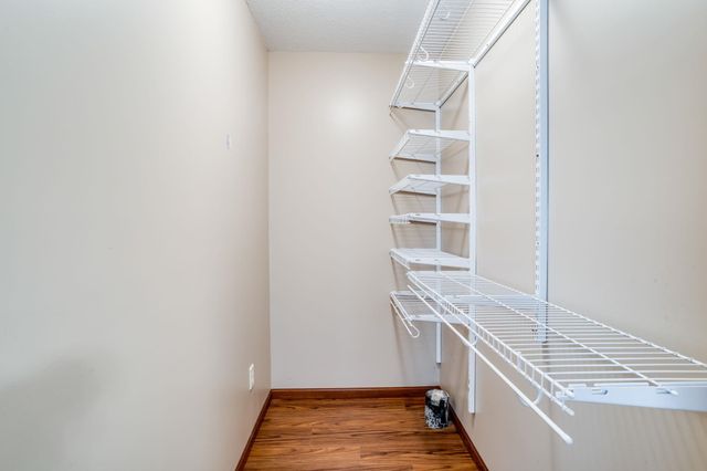 5123 N Osprey Circle, Wichita, KS 67219