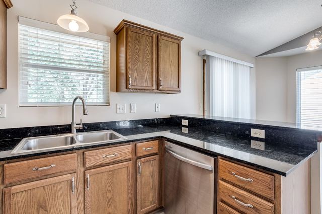 5123 N Osprey Circle, Wichita, KS 67219