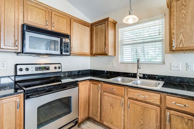 5123 N Osprey Circle, Wichita, KS 67219