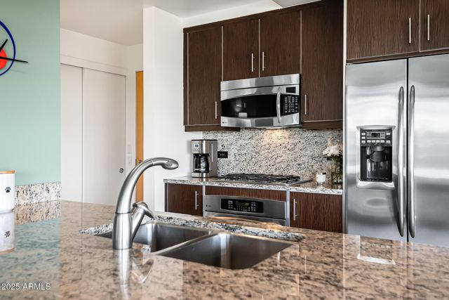 7131 E RANCHO VISTA Drive 4005, Scottsdale, AZ 85251