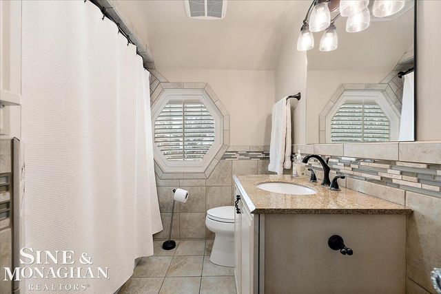 614 Rivard Boulevard, Grosse Pointe, MI 48230