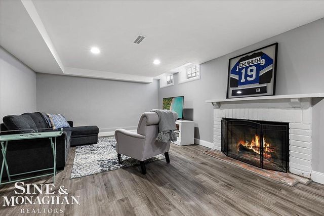 614 Rivard Boulevard, Grosse Pointe, MI 48230