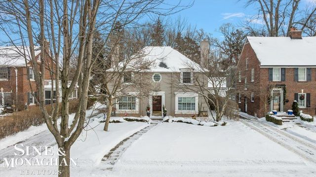 614 Rivard Boulevard, Grosse Pointe, MI 48230