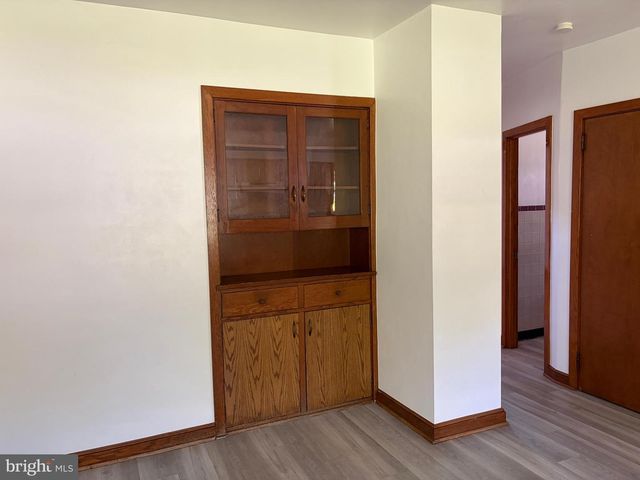 1001 S YORK STREET, Mechanicsburg, PA 17055