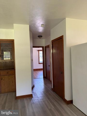 1001 S YORK STREET, Mechanicsburg, PA 17055