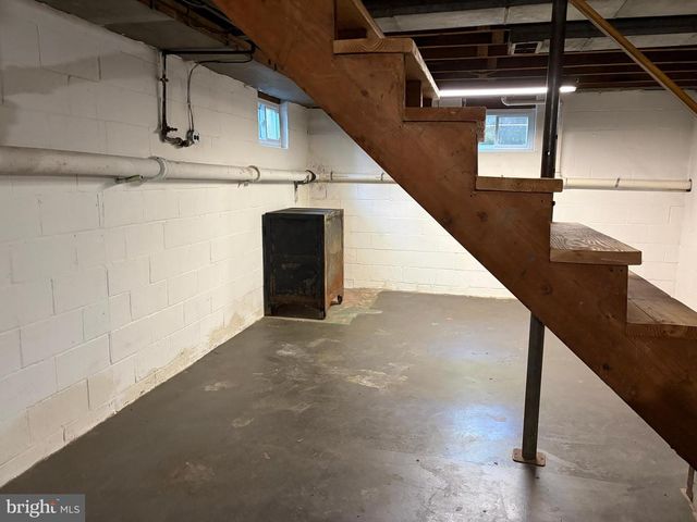 1001 S YORK STREET, Mechanicsburg, PA 17055