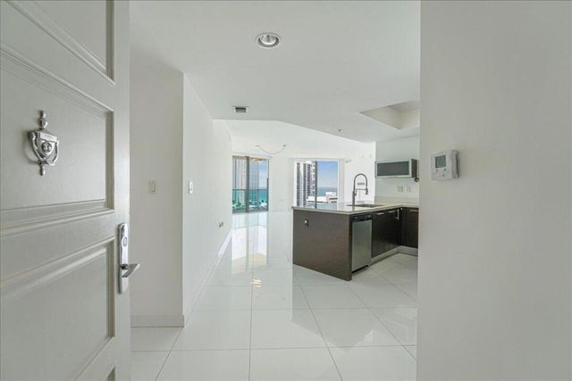 200 Sunny Isles Boulevard 2-1701, Sunny Isles Beach, FL 33160
