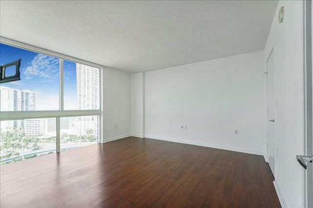 200 Sunny Isles Boulevard 2-1701, Sunny Isles Beach, FL 33160