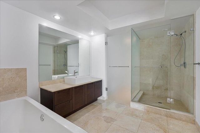 200 Sunny Isles Boulevard 2-1701, Sunny Isles Beach, FL 33160