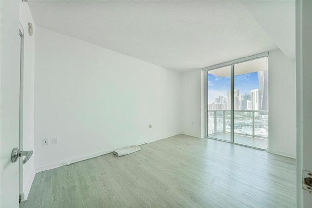 200 Sunny Isles Boulevard 2-1701, Sunny Isles Beach, FL 33160