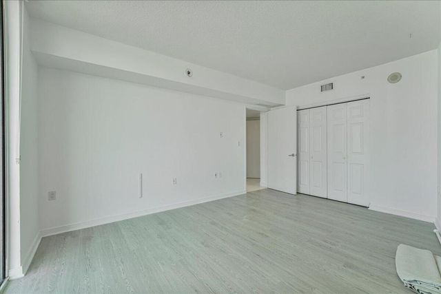 200 Sunny Isles Boulevard 2-1701, Sunny Isles Beach, FL 33160