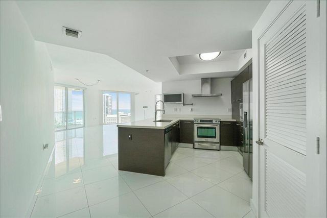 200 Sunny Isles Boulevard 2-1701, Sunny Isles Beach, FL 33160