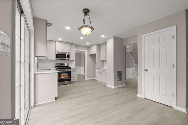 4294 Brighton Way NW, Kennesaw, GA 30144