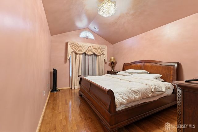 7 Spring Drive, South Brunswick, NJ 08810