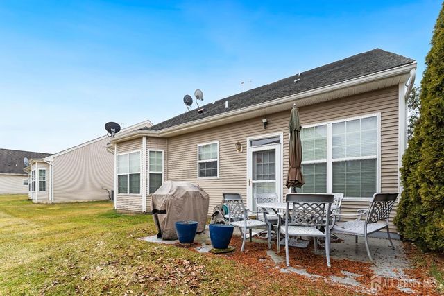 7 Spring Drive, South Brunswick, NJ 08810