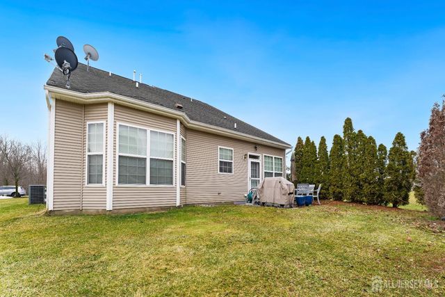 7 Spring Drive, South Brunswick, NJ 08810