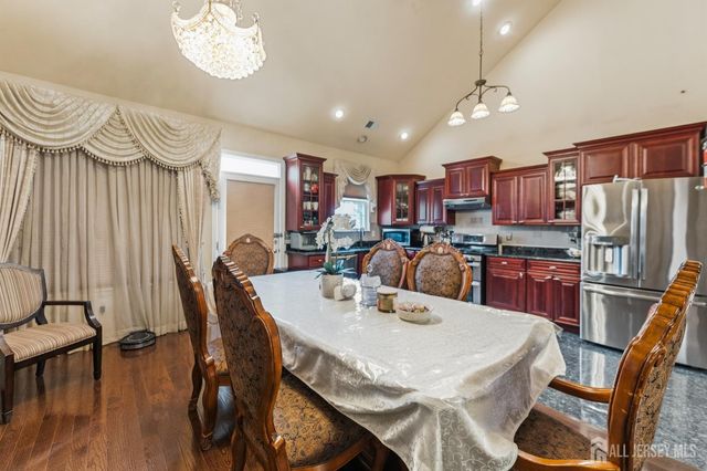 7 Spring Drive, South Brunswick, NJ 08810