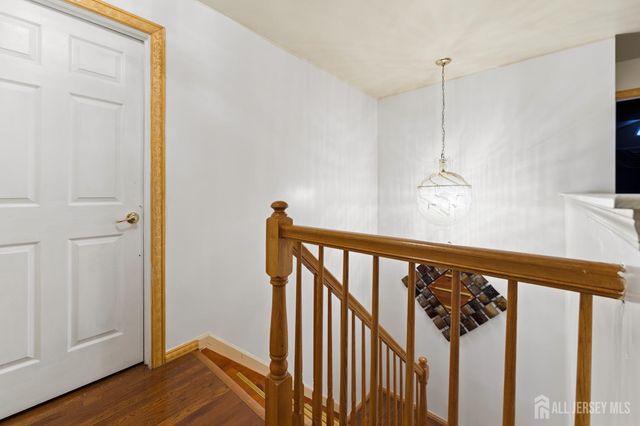 7 Spring Drive, South Brunswick, NJ 08810