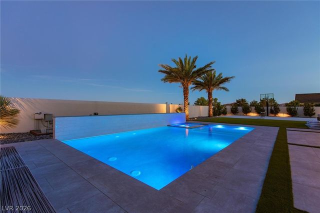 8860 Sweet Magnolia Court, Las Vegas, NV 89113