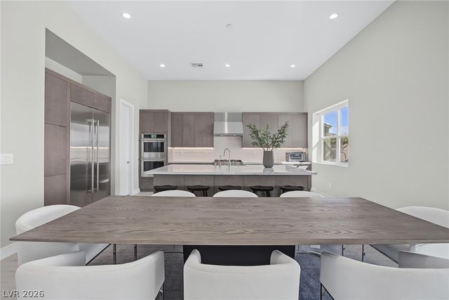 8860 Sweet Magnolia Court, Las Vegas, NV 89113