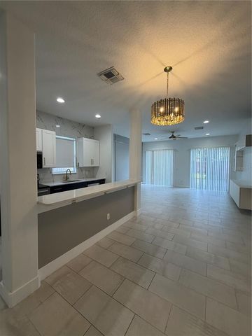 3007 E CENTRAL BOULEVARD 3007, Orlando, FL 32803